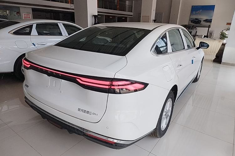 Used Geely Galaxy Stellar 6 2026 Model 125km Long-range Edition Rear Right 45 Deg