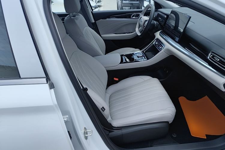 Used Geely Galaxy Stellar 6 2026 Model 60km Exploration Edition Right Front Seat