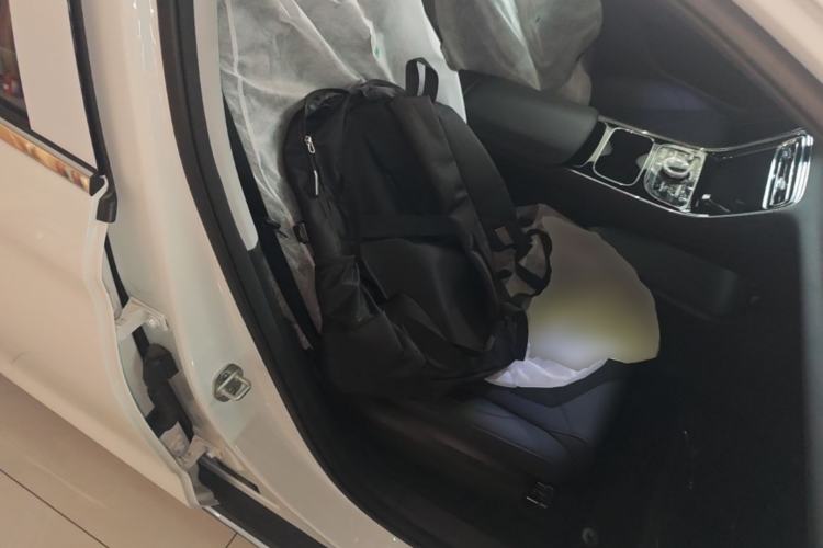Used Geely Galaxy Stellar 6 2026 Model 125km Long-range Edition Right Front Seat