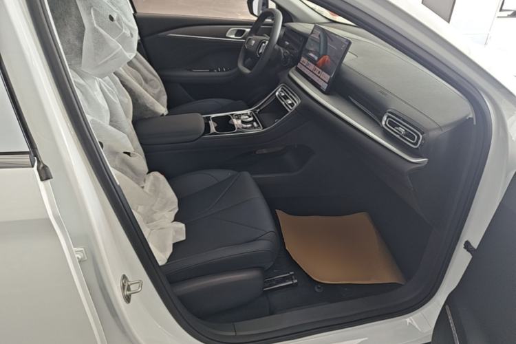 Used Geely Galaxy Stellar 6 2026 Model 60km Sailing Edition Right Front Seat