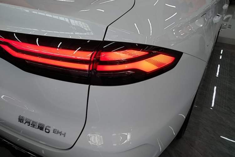 Used Geely Galaxy Stellar 6 2026 Model 125km Long-range Edition Right Rear Taillight