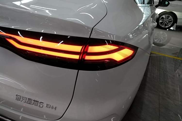 Used Geely Galaxy Stellar 6 2026 Model 125km Long-range Edition Right Rear Taillight