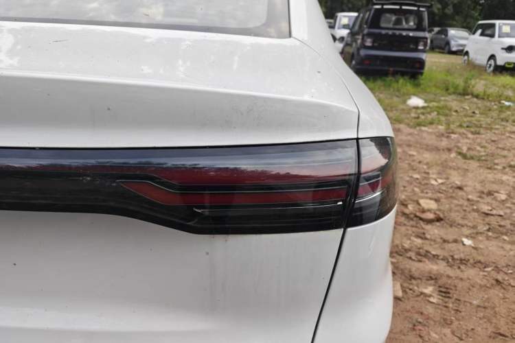 Used Geely Galaxy Stellar 6 2026 Model 125km Exploration+ Edition Right Rear Taillight