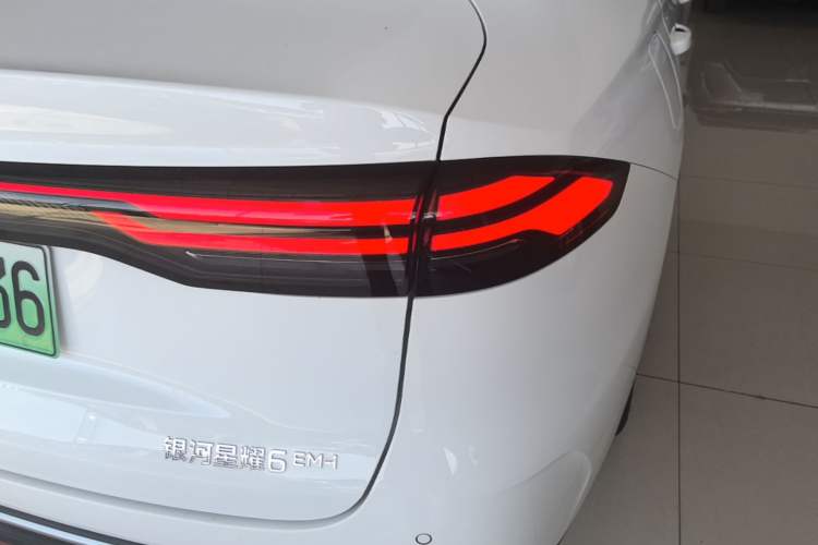 Used Geely Galaxy Stellar 6 2026 Model 125km Free-Style Edition Right Rear Taillight