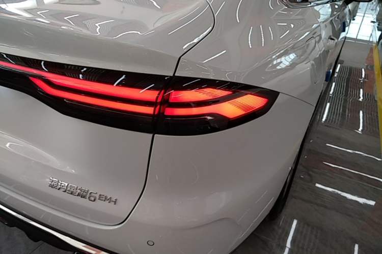Used Geely Galaxy Stellar 6 2026 Model 125km Long-range Edition Right Rear Taillight