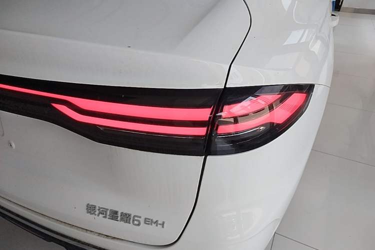 Used Geely Galaxy Stellar 6 2026 Model 125km Long-range Edition Right Rear Taillight