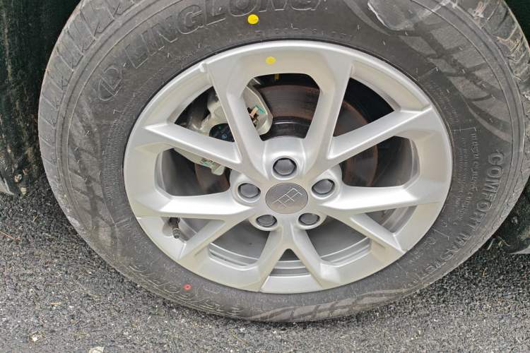Used Geely Galaxy Stellar 6 2026 Model 125km Long-range Edition Right Rear Wheel Hub