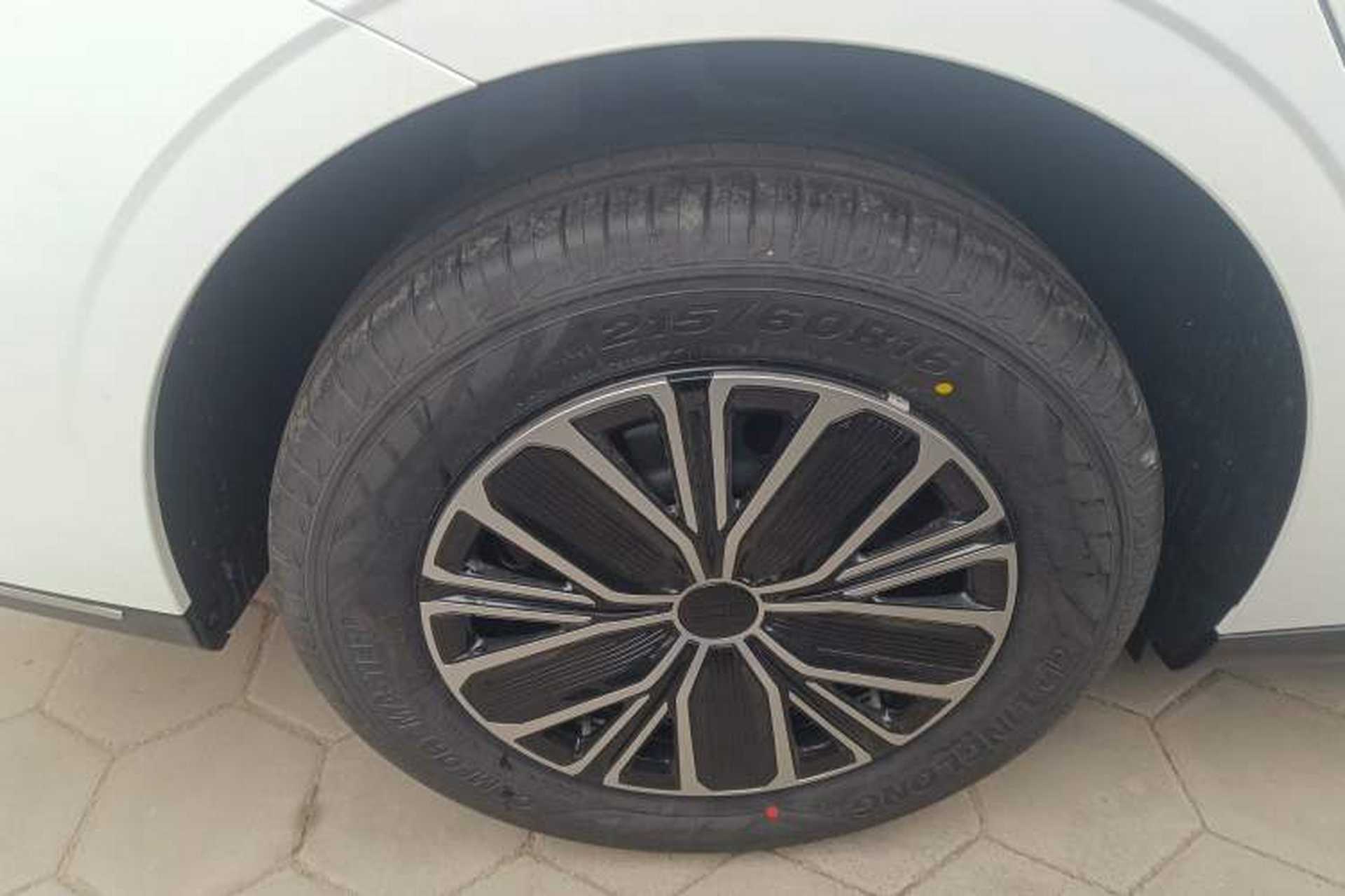 Used Geely Galaxy Stellar 6 2026 Model 60km Sailing Edition Right Rear Wheel Hub