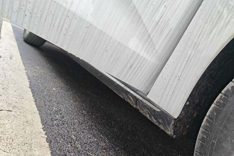 Used Geely Galaxy Stellar 6 2026 Model 125km Long-range Edition Right Side Sill