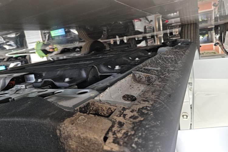 Used Geely Galaxy Stellar 6 2026 Model 60km Sailing Edition Right Side Sill