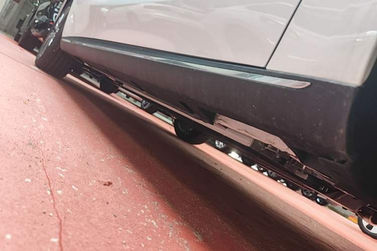 Used Geely Galaxy Stellar 6 2026 Model 125km Exploration+ Edition Right Side Sill