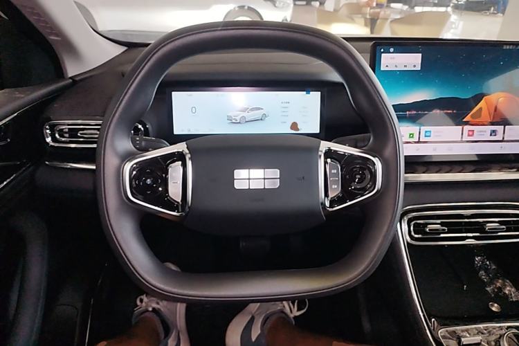 Used Geely Galaxy Stellar 6 2026 Model 125km Long-range Edition Steering Wheel