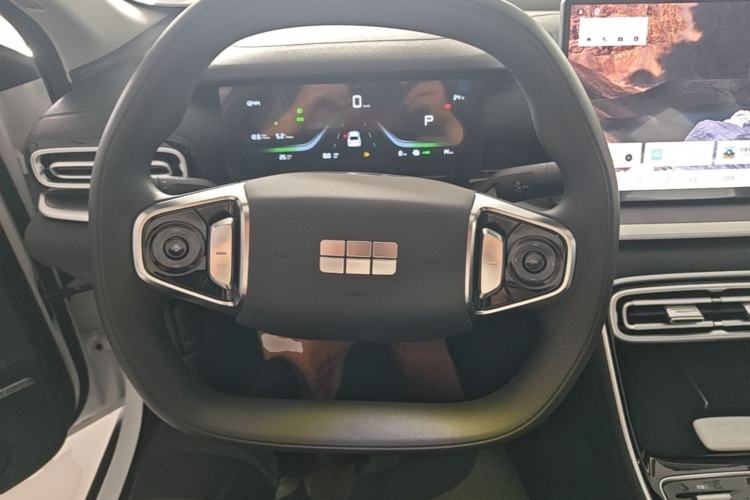 Used Geely Galaxy Stellar 6 2026 Model 60km Sailing Edition Steering Wheel