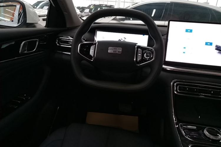 Used Geely Galaxy Stellar 6 2026 Model 125km Long-range Edition Steering Wheel