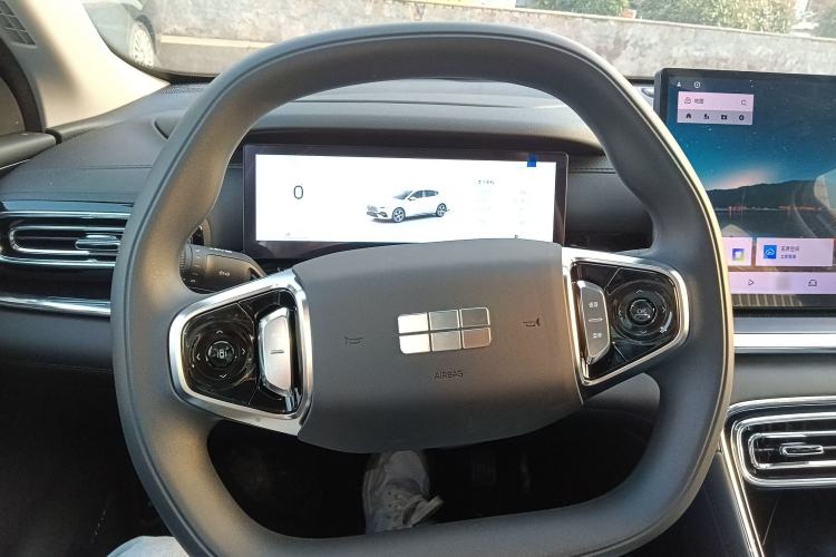 Used Geely Galaxy Stellar 6 2026 Model 125km Long-range Edition Steering Wheel
