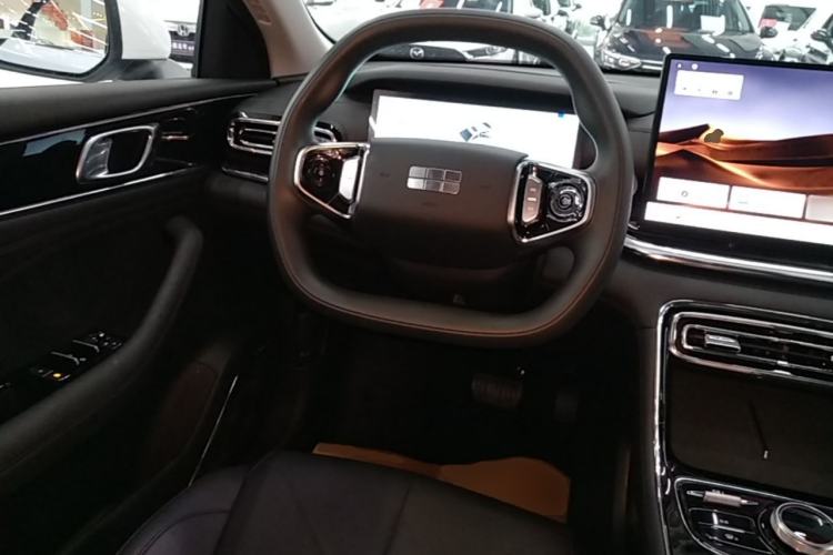 Used Geely Galaxy Stellar 6 2026 Model 125km Long-range Edition Steering Wheel