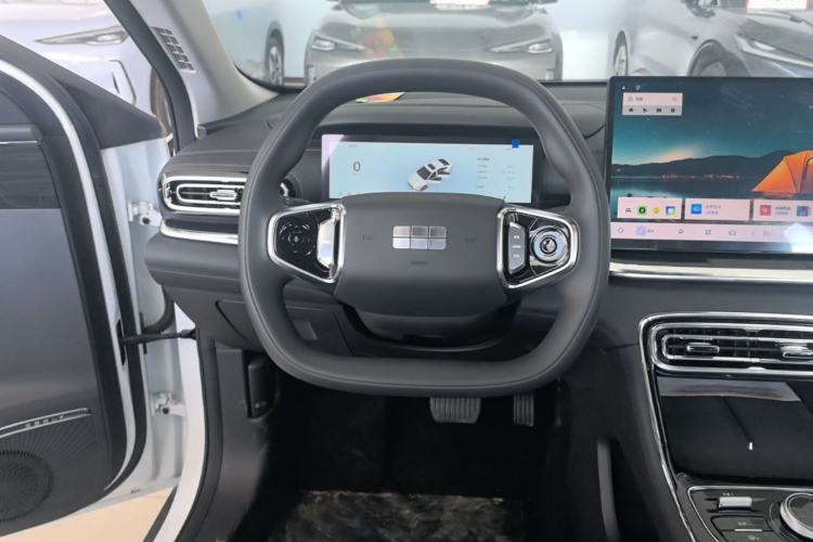Used Geely Galaxy Stellar 6 2026 Model 125km Long-range Edition Steering Wheel