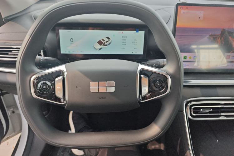 Used Geely Galaxy Stellar 6 2026 Model 125km Long-range Edition Steering Wheel