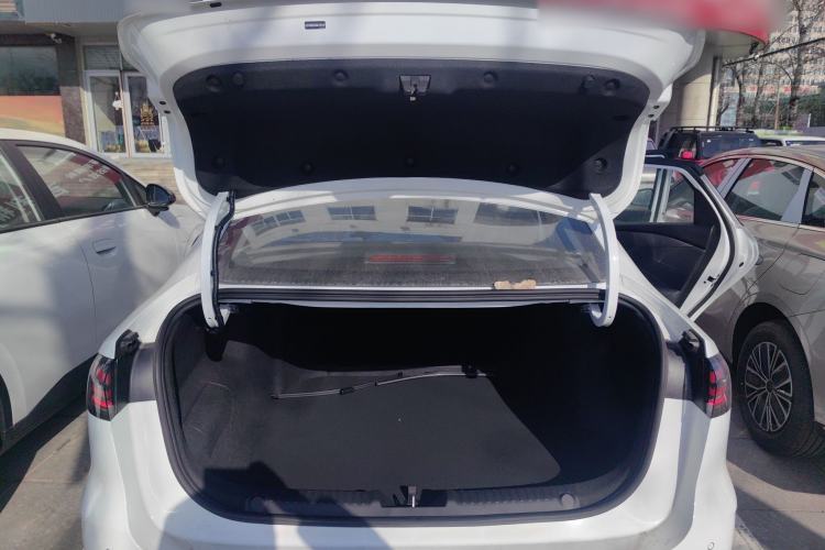 Used Geely Galaxy Stellar 6 2026 Model 60km Sailing Edition Trunk