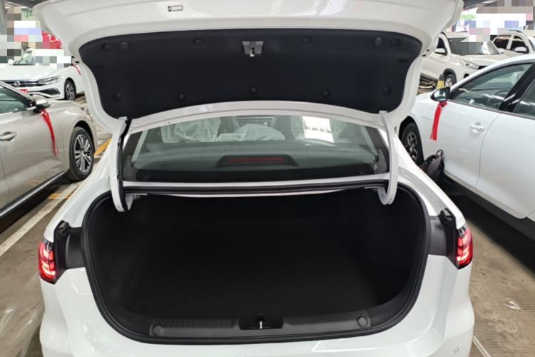 Used Geely Galaxy Stellar 6 2026 Model 125km Long-range Edition Trunk