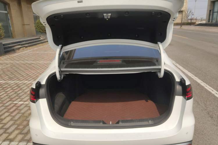 Used Geely Galaxy Stellar 6 2026 Model 60km Sailing Edition Trunk