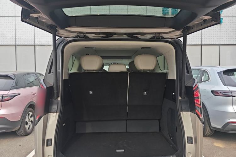 Used Geely Galaxy V900 2026 Model Jin Hui Collection Edition Trunk