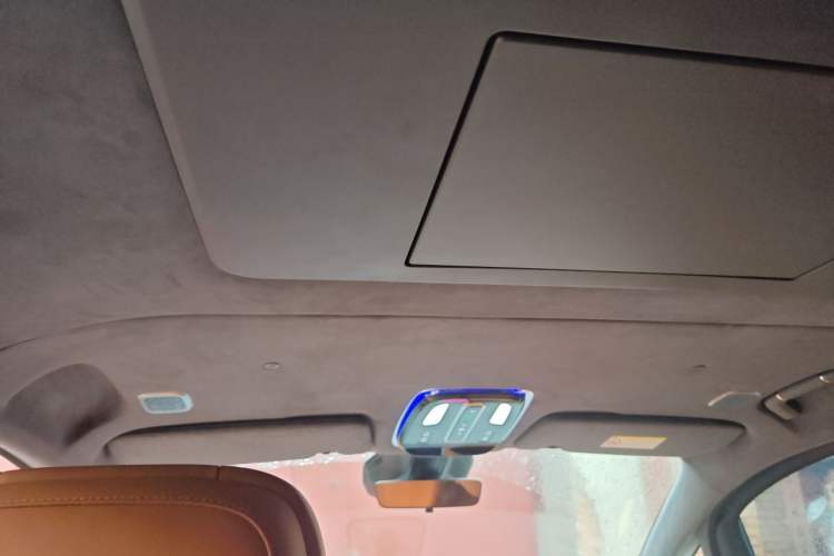Used Geely Galaxy V900 2026 Model 1220 Four-Wheel Drive Max Edition Headliner