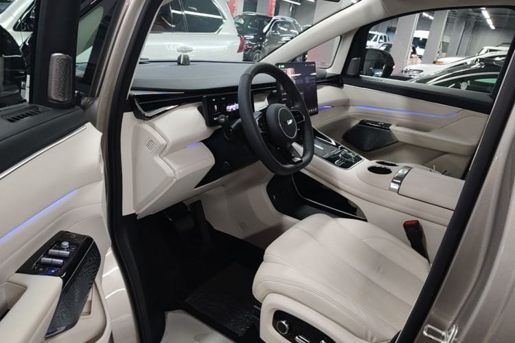 Used Geely Galaxy V900 2026 Model Jin Hui Collection Edition Driver Seat