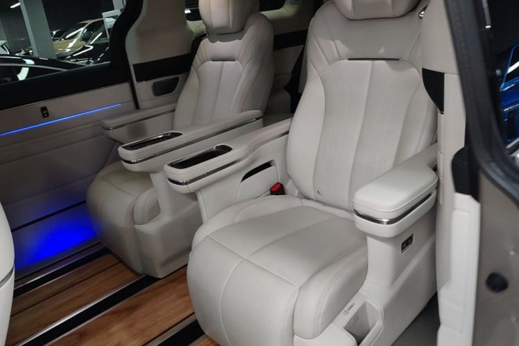 Used Geely Galaxy V900 2026 Model Jin Hui Collection Edition Left Rear Seat