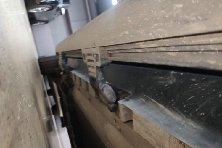 Used Geely Galaxy V900 2026 Model Jin Hui Collection Edition Right Side Sill