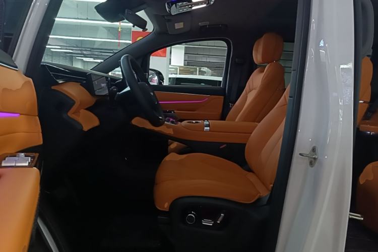 Used Geely Galaxy V900 2026 Model 1220 Four-Wheel Drive Max Edition Left Front Seat