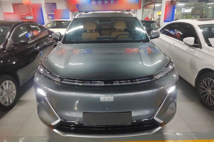 Used Geely Galaxy Xingjian 7 EM-i 2025 120km Launch+ Version Exterior 1