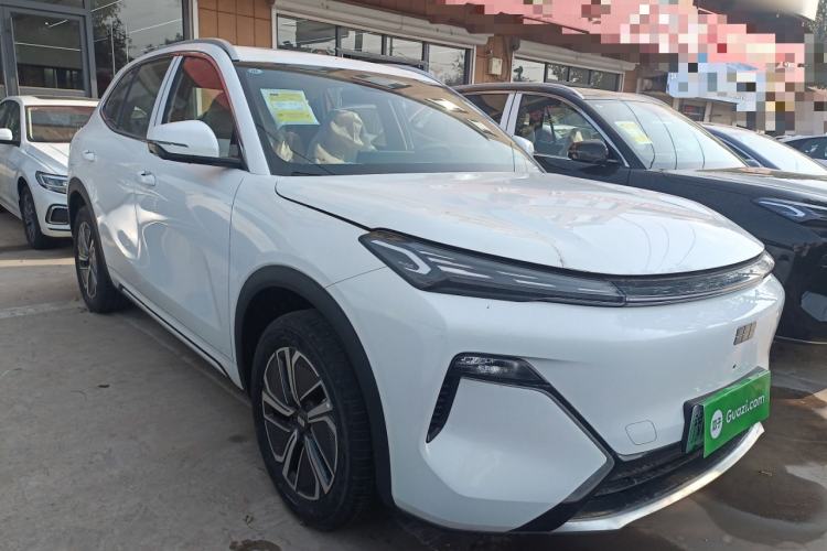 Used Geely Galaxy Xingjian 7 EM-i 2025 120km Launch+ Version Front Right 45 Deg