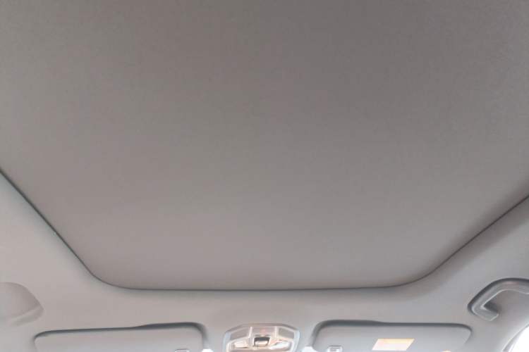 Used Geely Galaxy Xingjian 7 EM-i 2025 120km Launch+ Version Headliner