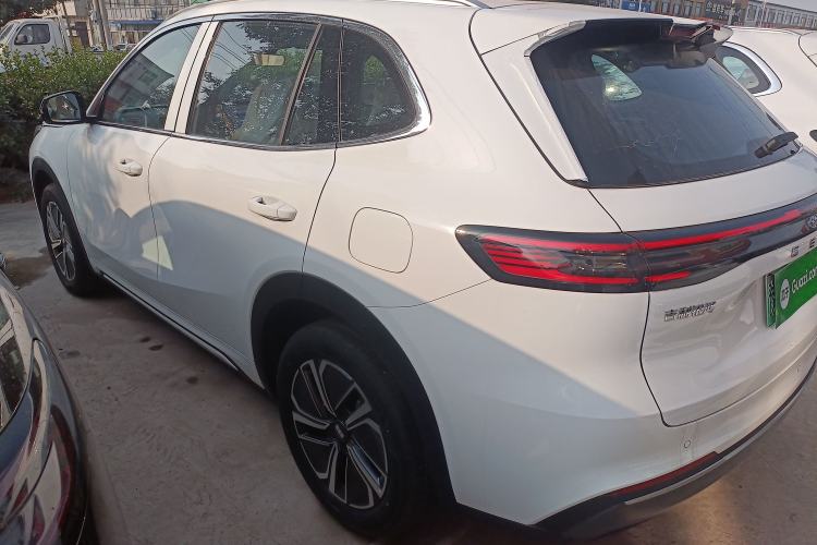 Used Geely Galaxy Xingjian 7 EM-i 2025 120km Launch+ Version Left Side