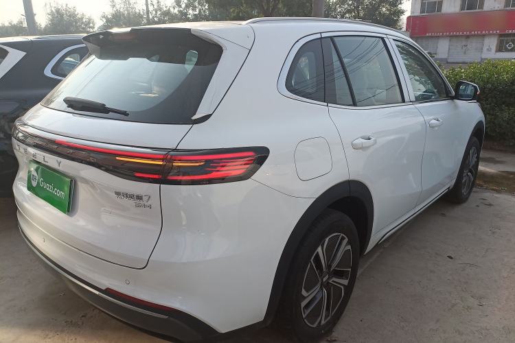 Used Geely Galaxy Xingjian 7 EM-i 2025 120km Launch+ Version Rear Right 45 Deg