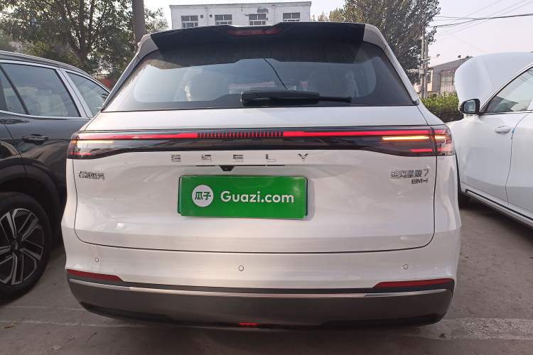 Used Geely Galaxy Xingjian 7 EM-i 2025 120km Launch+ Version Rear