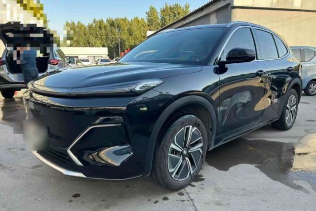 Used Geely Galaxy Xingjian 7 EM-i 2025 120km Launch+ Version