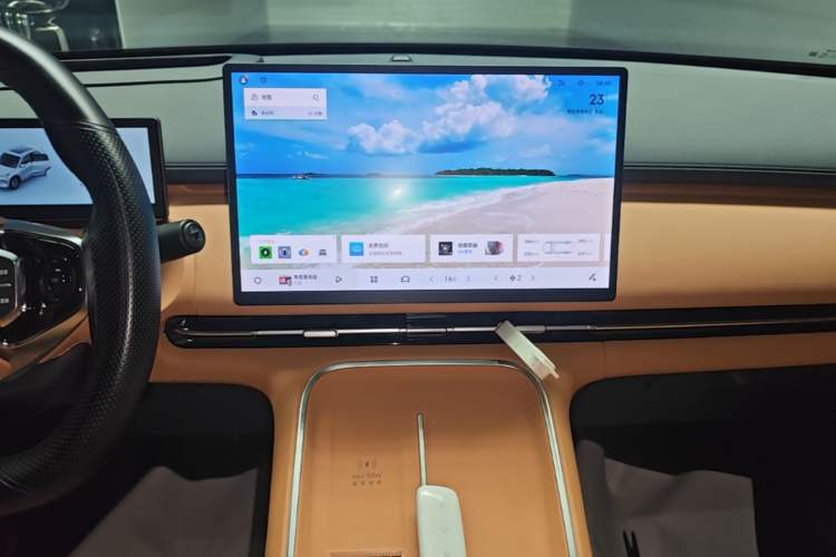 Used Geely Galaxy Xingjian 7 EM-i 2025 120km Exploration+ Version Audio And AC Panel