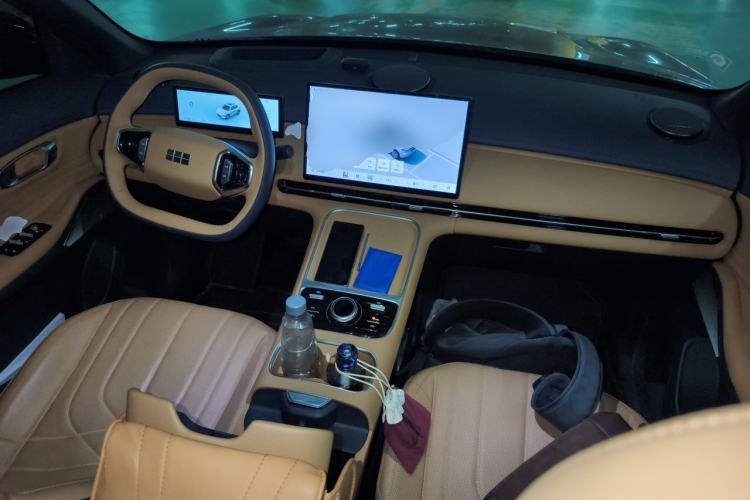 Used Geely Galaxy Xingjian 7 EM-i 2025 120km Exploration+ Version Center Console