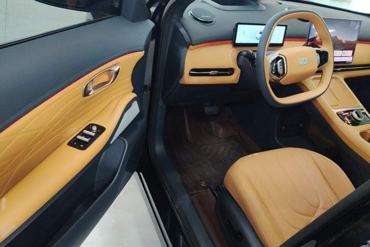 Used Geely Galaxy Xingjian 7 EM-i 2025 120km Navigator Edition Driver Seat
