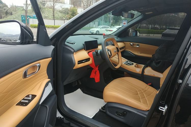 Used Geely Galaxy Xingjian 7 EM-i 2025 120km Launch+ Version Driver Seat