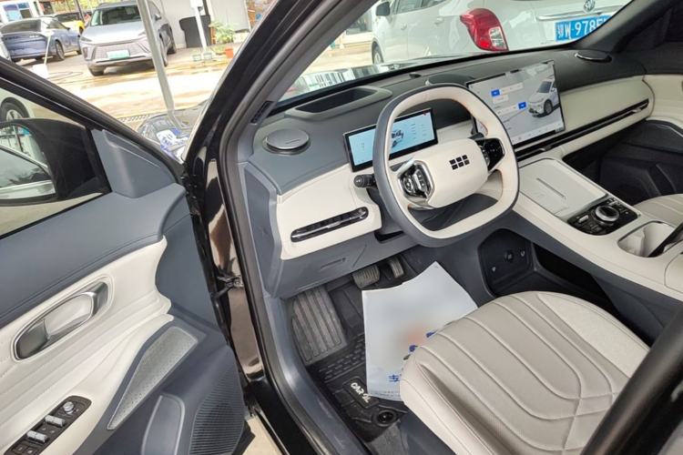 Used Geely Galaxy Xingjian 7 EM-i 2025 120km Navigator Edition Driver Seat