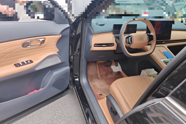 Used Geely Galaxy Xingjian 7 EM-i 2025 120km Navigator Edition Driver Seat