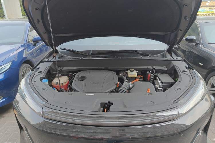 Used Geely Galaxy Xingjian 7 EM-i 2025 120km Exploration+ Version Engine Bay
