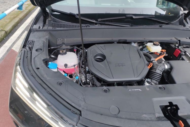 Used Geely Galaxy Xingjian 7 EM-i 2025 120km Exploration+ Version Engine Bay Right