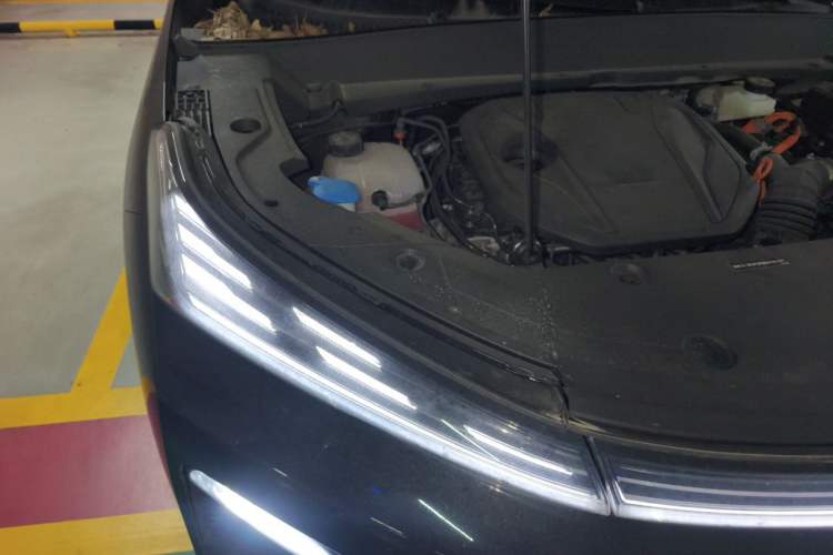 Used Geely Galaxy Xingjian 7 EM-i 2025 120km Exploration+ Version Engine Bay Right