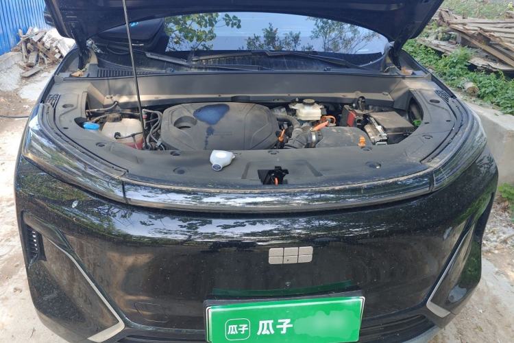 Used Geely Galaxy Xingjian 7 EM-i 2025 120km Launch+ Version Engine Bay