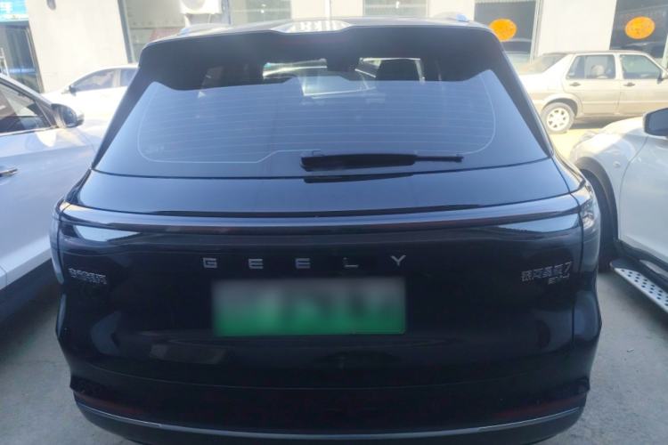 Used Geely Galaxy Xingjian 7 EM-i 2025 120km Launch+ Version Exterior 2