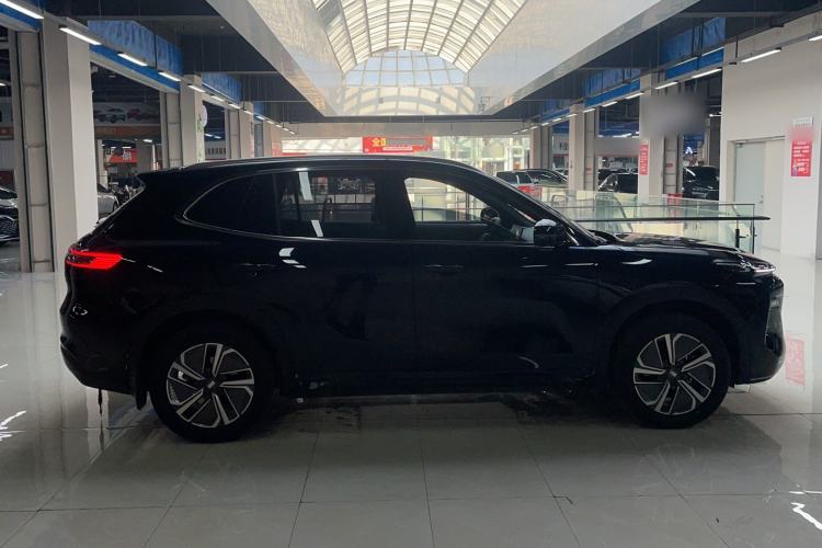Used Geely Galaxy Xingjian 7 EM-i 2025 120km Exploration+ Version Exterior 2